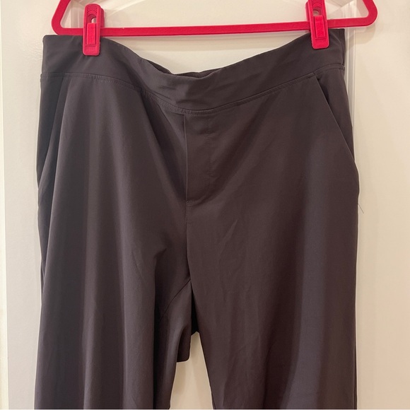 Athleta Ribbed Ankle (Brooklyn) Pant, Size 16, Charcoal - Picture 7 of 15